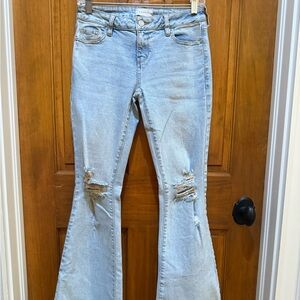 PacSun Light Blue Ripped Stretch Low Rise Flare Jeans Size 25
